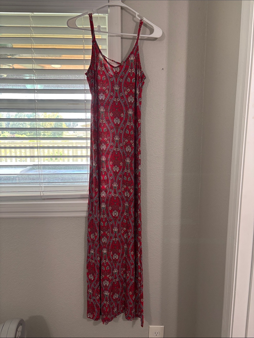 Red Patterned Maxi Dress - Brand Unspecified